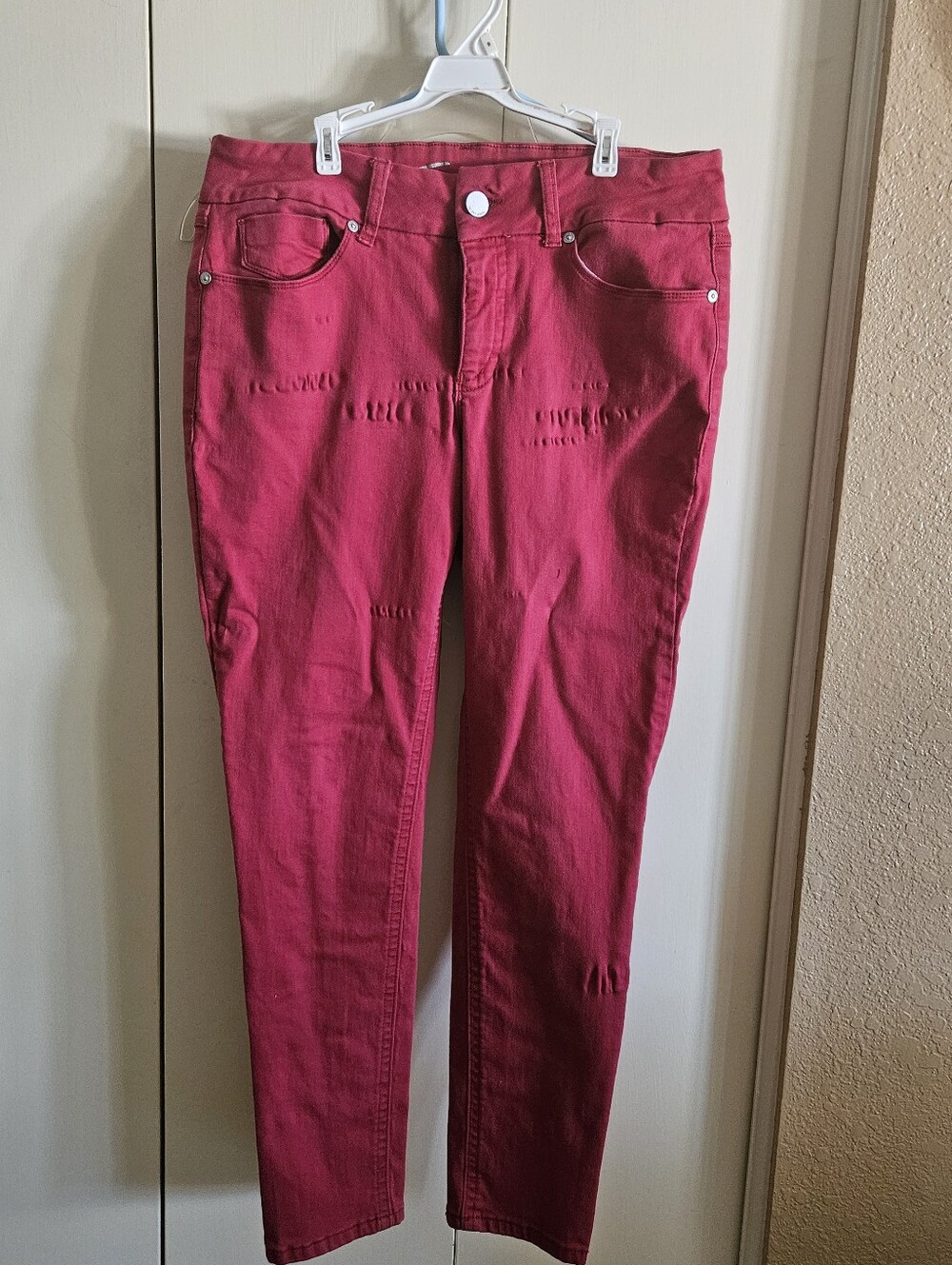 Women's Red Slim Fit Jeans - Classic Stretch